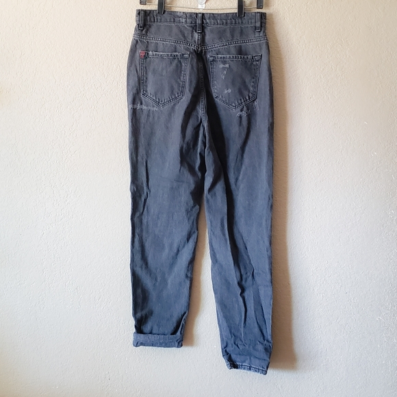 BDG Urban Outfitters Black Mom High Rise Jean sz 28 - Picture 3 of 10
